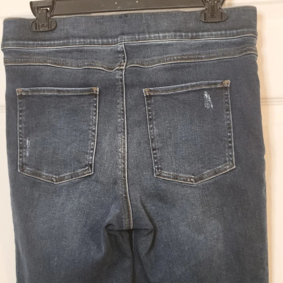 SPANX Large distressed Dark wash Pull on Jeans - Picture 5 of 10